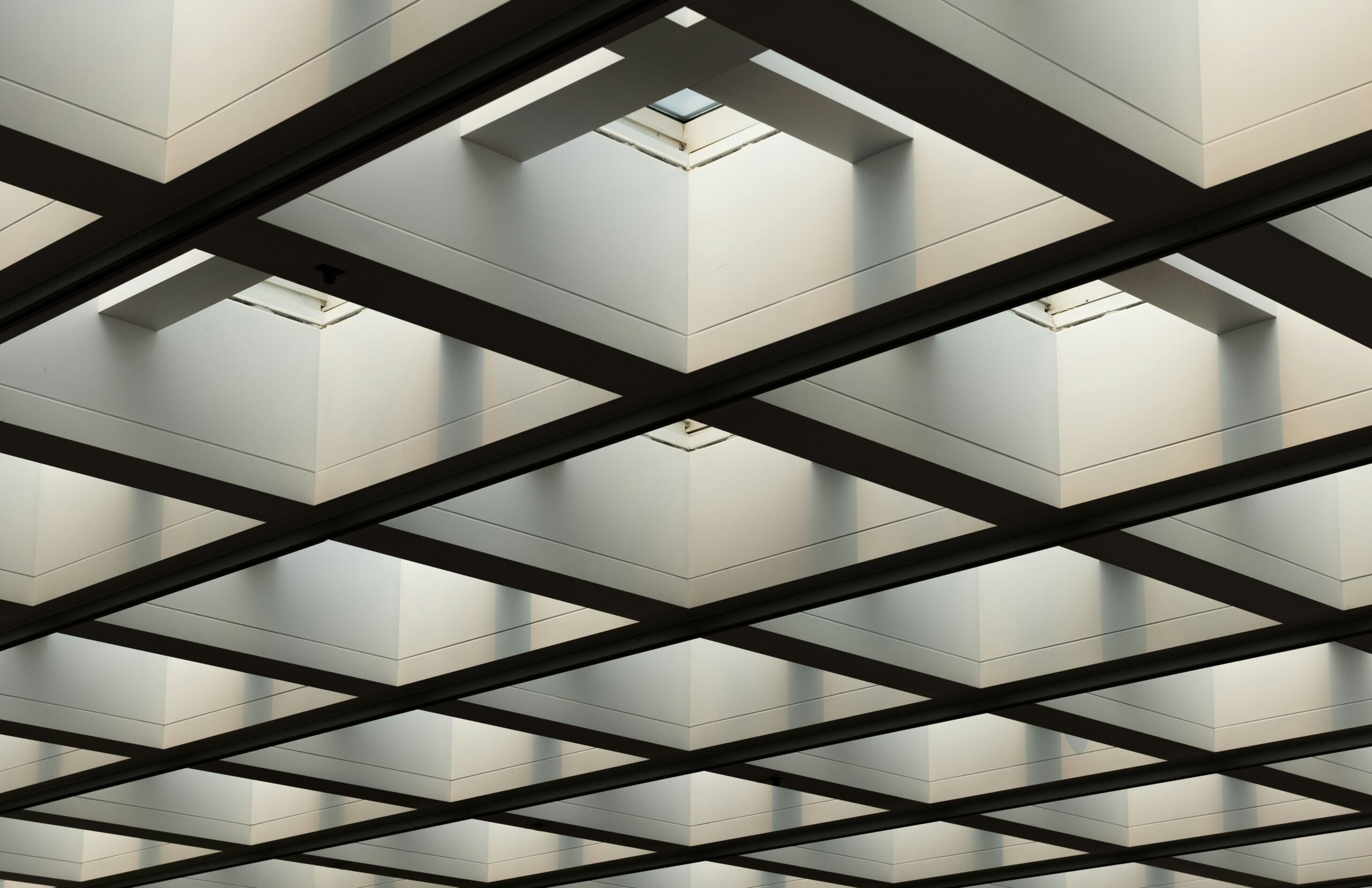 declan-sun-rDYWUpUIJWk-unsplash